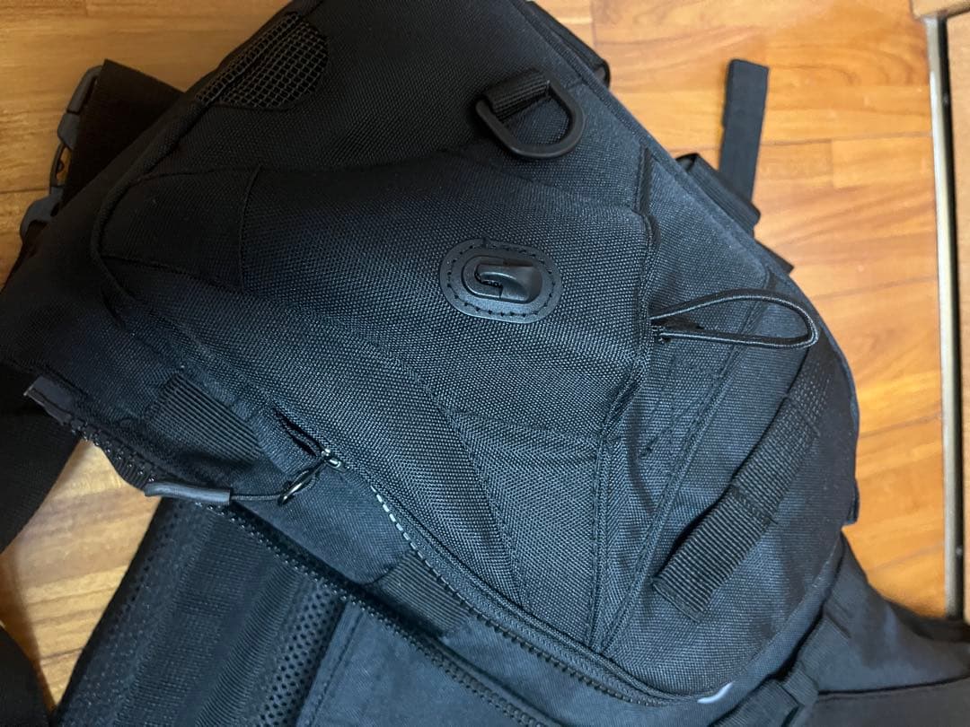 mazume MZX.CORE ブラック フィッシングベスト