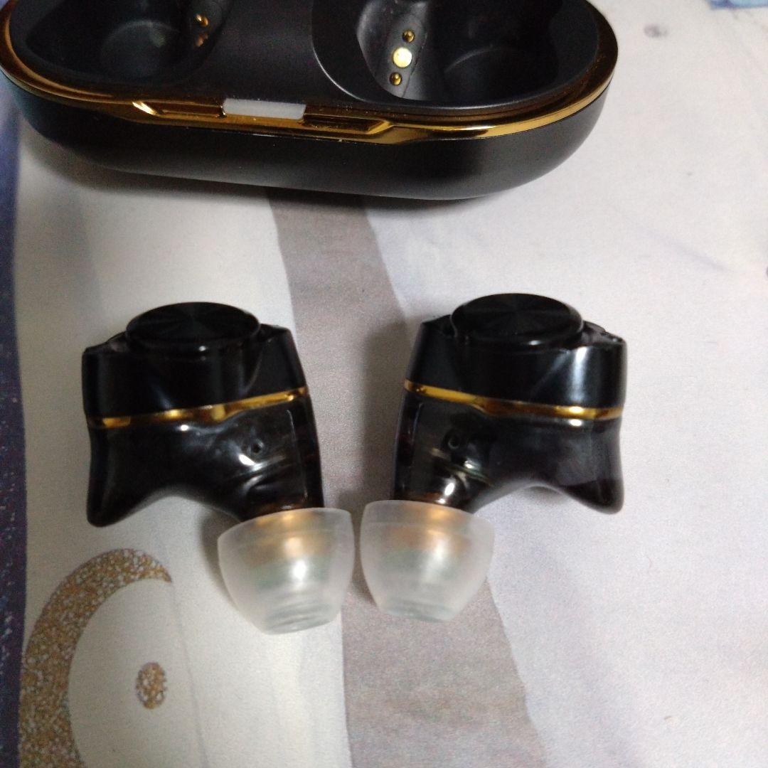 ピヤホン７　箱、イヤーピースなし