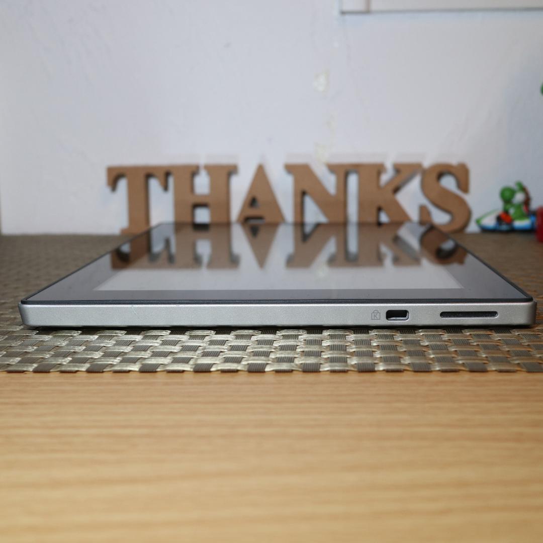 お手頃タブレット！Win11公式サポート/SSD/4G/無線/カメラ/タッチ