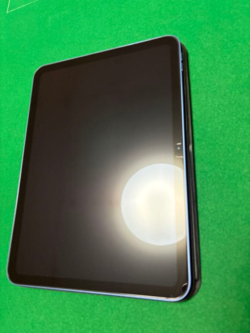 Apple iPad（第10世代）64GB シルバー［Wi-Fiモデル］