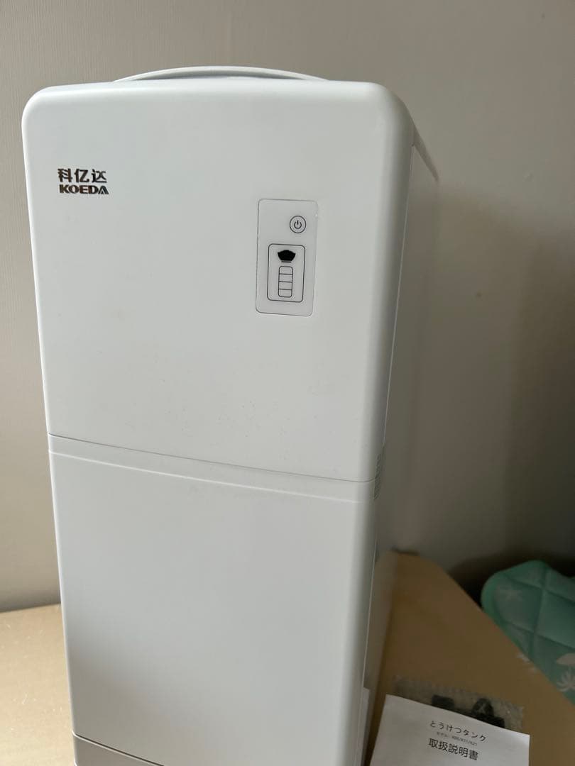 【美品】KOEDA 容量20KG 保冷 米びつ