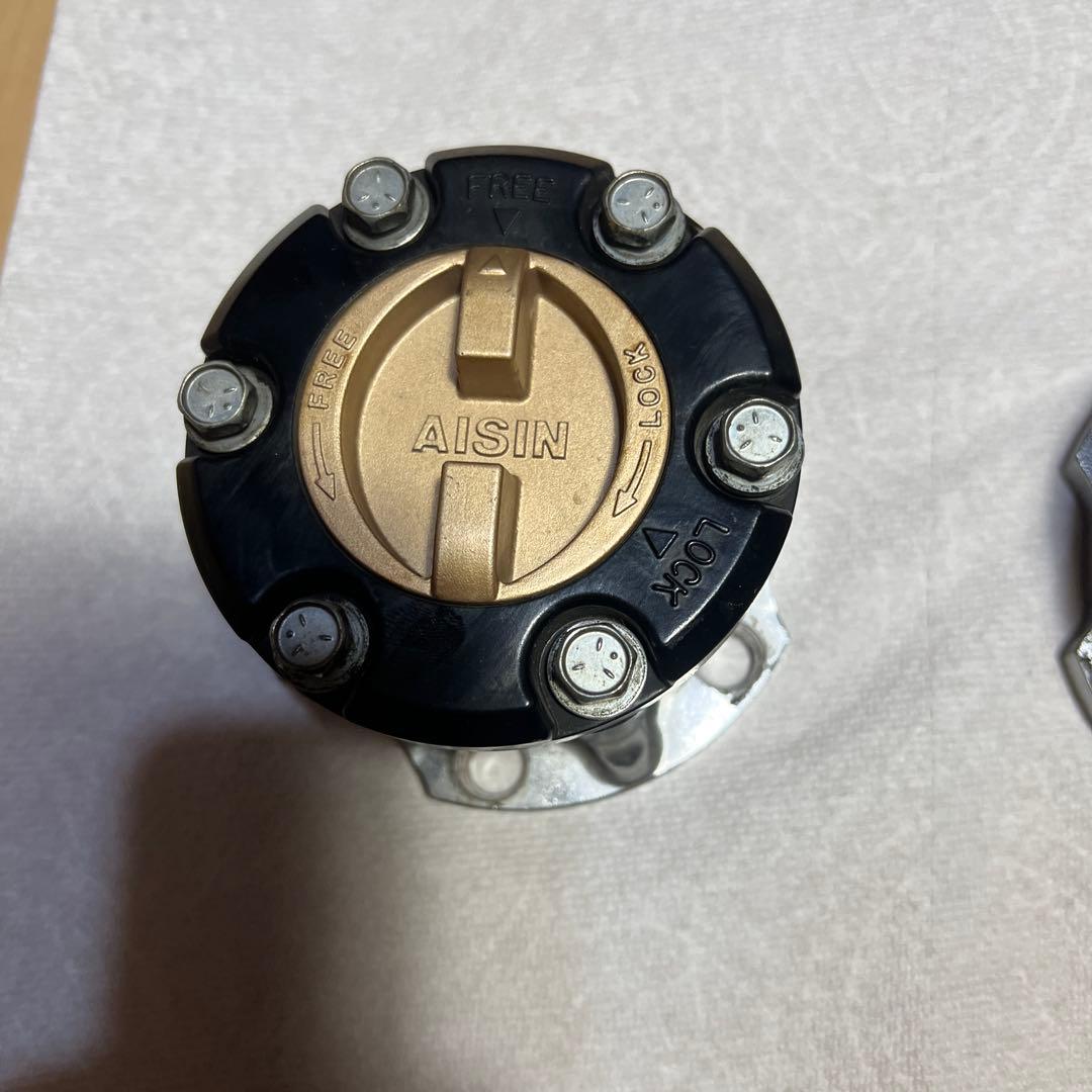 ランクル70 マニュアルハブ AISIN製