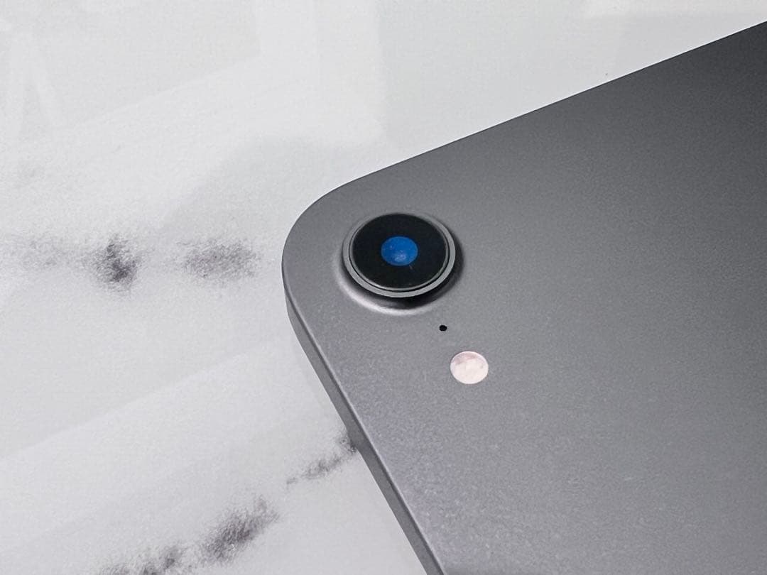 【美品】iPad mini (第6世代) 64GB Wi-Fi カバー付き