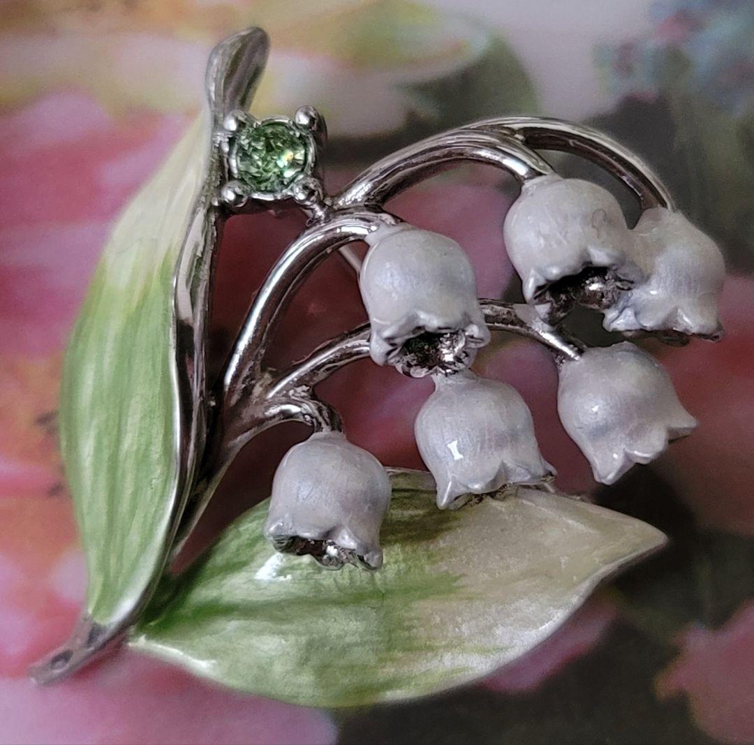 ヴァンドームブティック　ブローチ　スズラン　すずらん