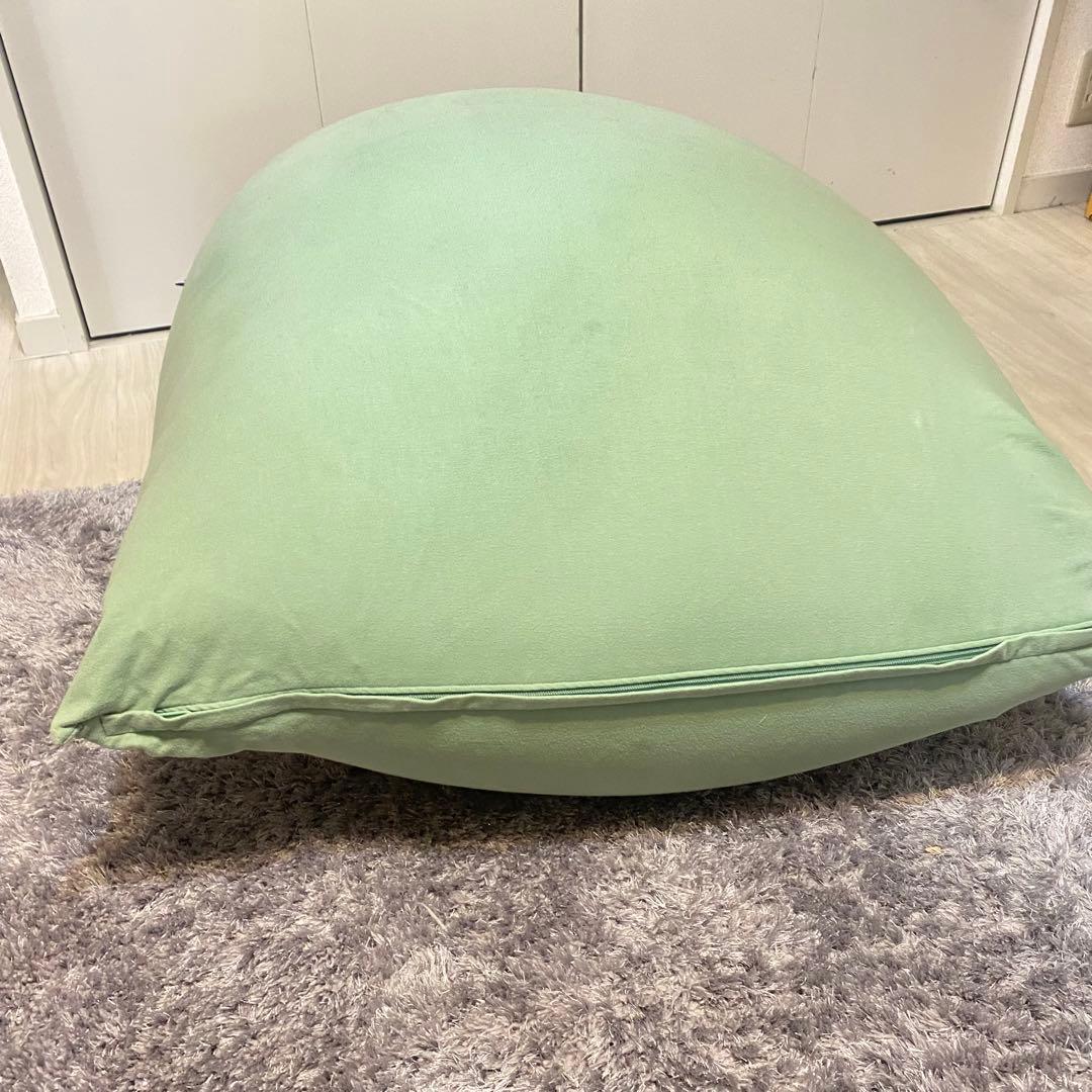 yogibo mini ピスタチオ　ヨギボーミニ　クッション