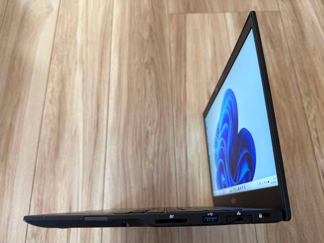 オフィス2024付 i7 16GB/256GB！LIFEBOOK U9310/D