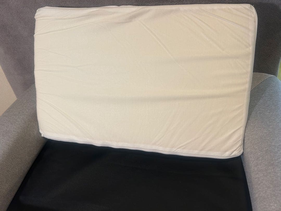 gugu ドギー 犬用ベッド Sサイズ グレー　クッションベッド　美品