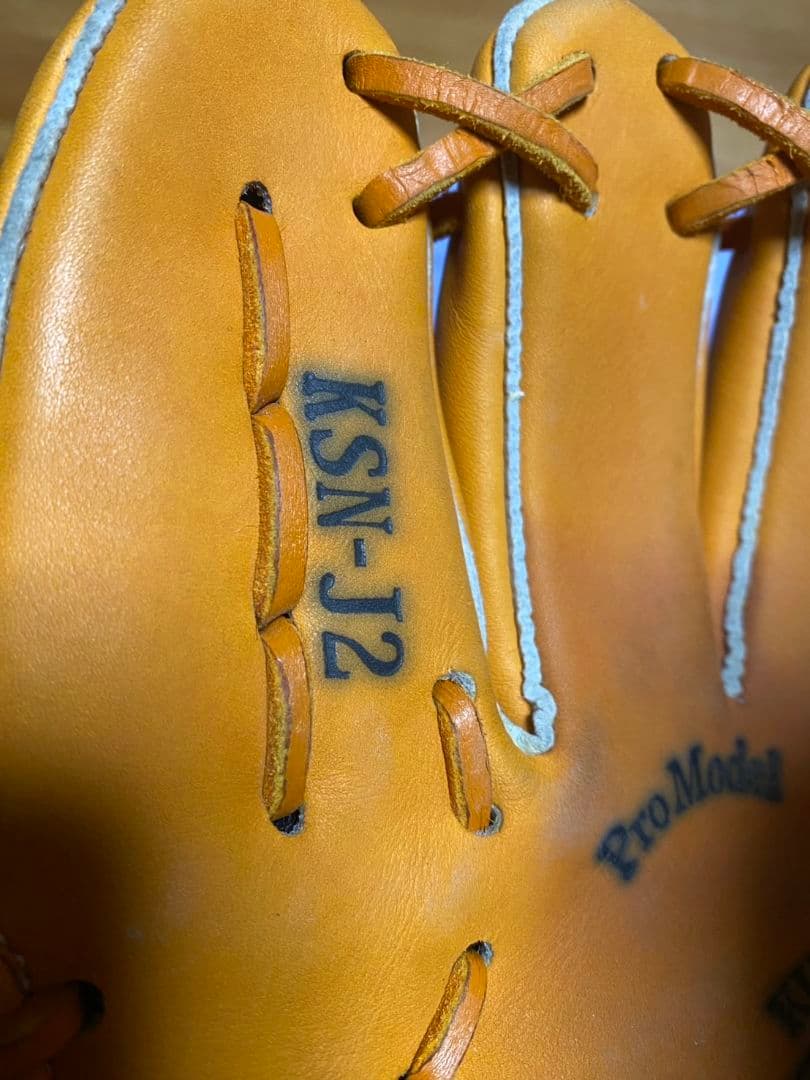 スラッガー　左投げ　軟式グローブ　J2