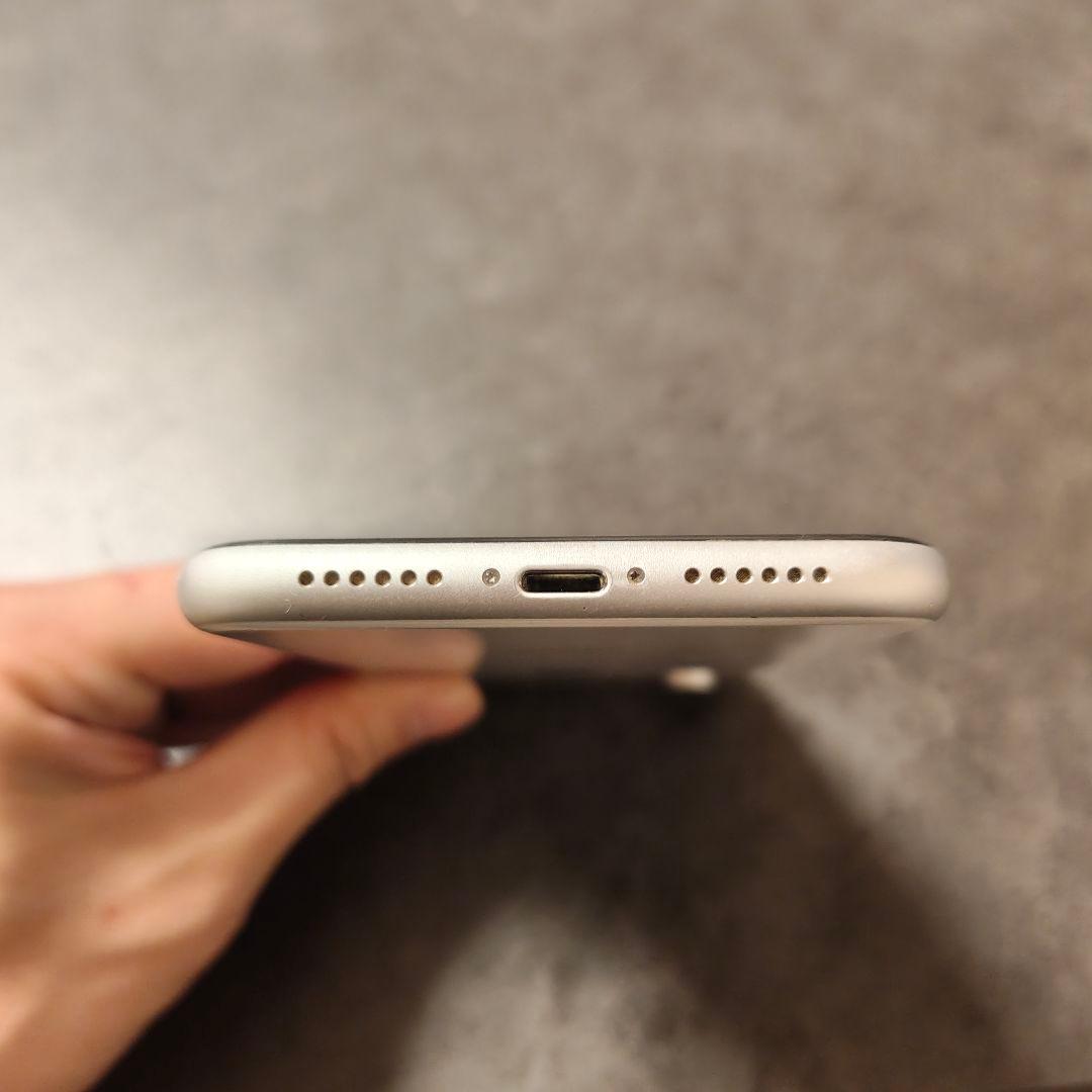 Apple iPhone XR 128GB ホワイト 本体