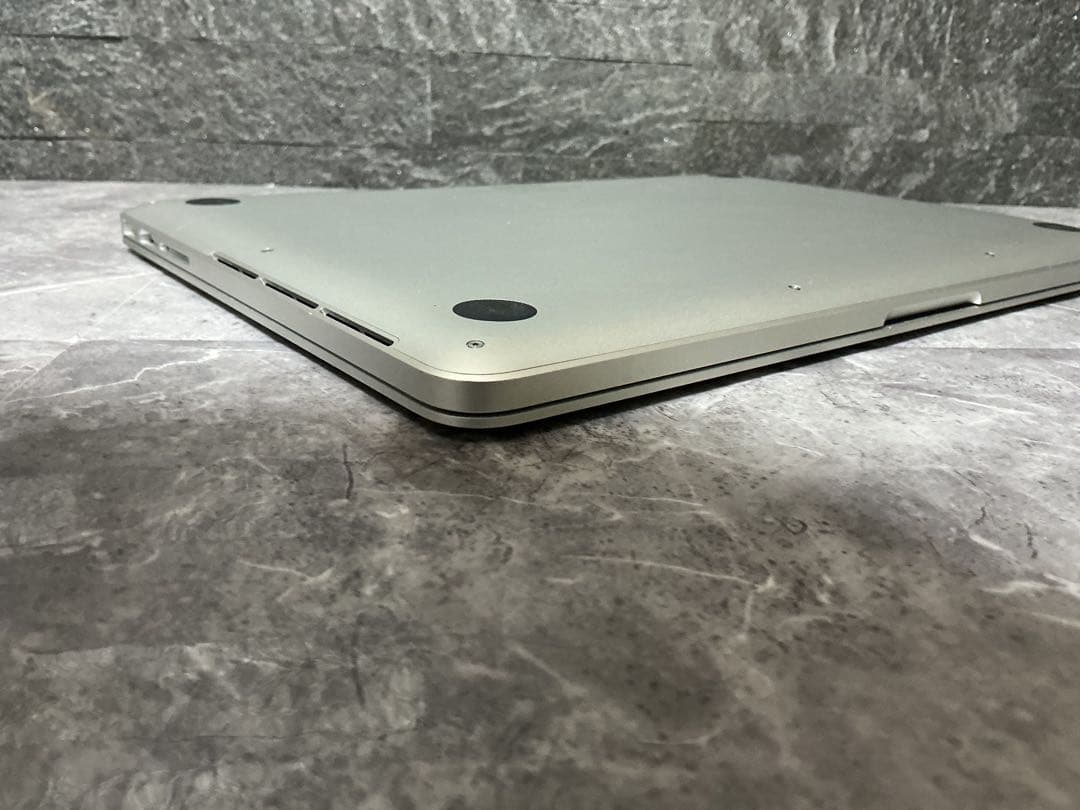 MacBook Pro A1502 corei7 新品SSD メモリ16GB