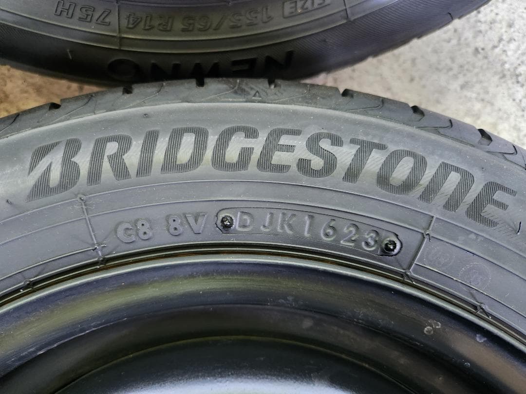 送料込☆2023 ブリヂストン タイヤホイールセット155/65R14☆4本