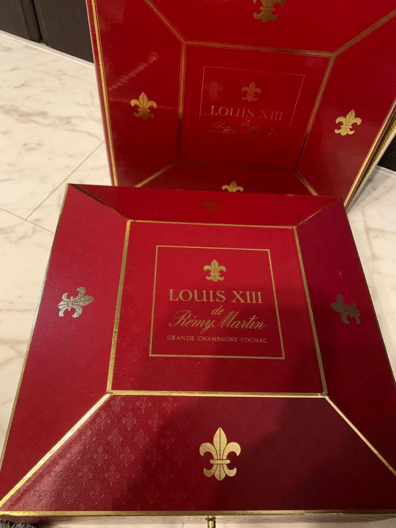 Louis XIII Rémy Martin ブランデー 750ml