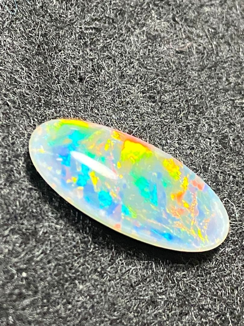 オパールトリプレット