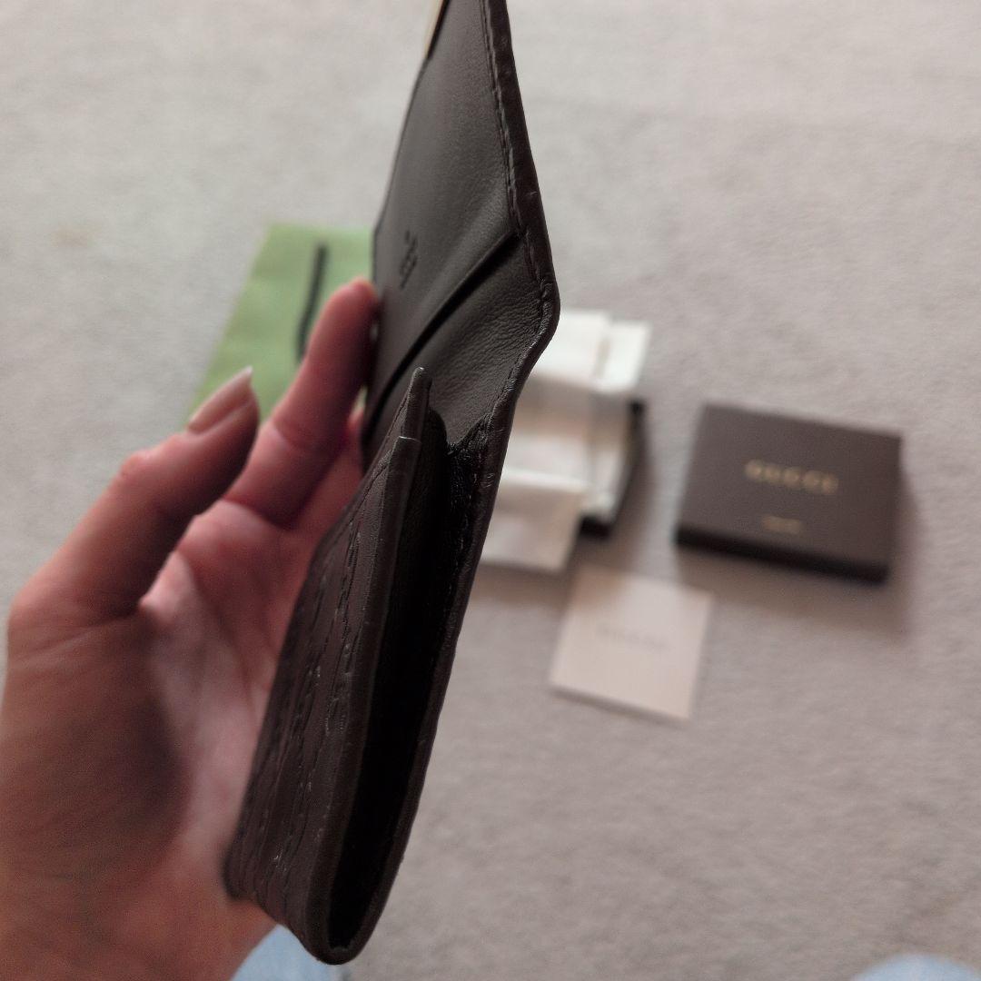 GUCCI ブラックレザー名刺入れ GGパターン