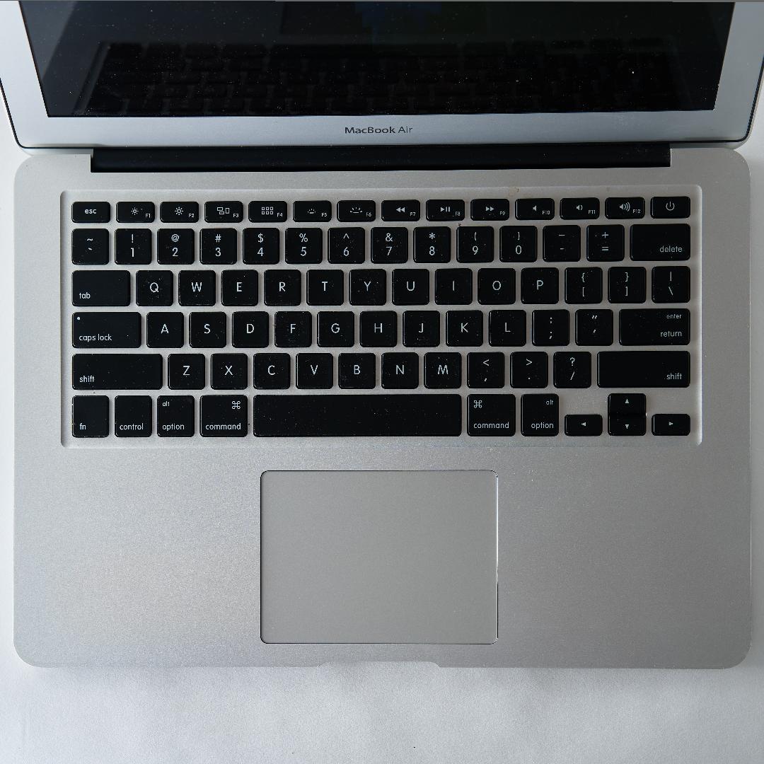 Apple MacBook Air A1466　US　2015