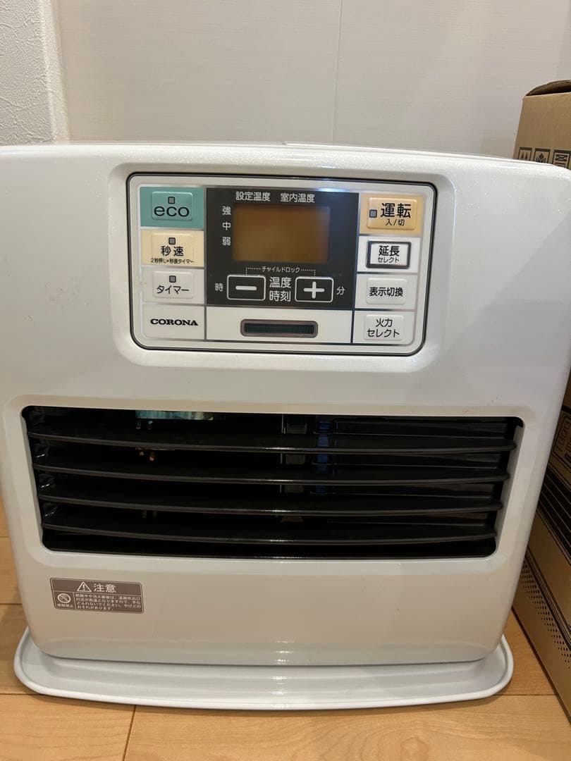 ほぼ新品　CORONA ファンヒーター FH-ST3617BY-W 2018年式