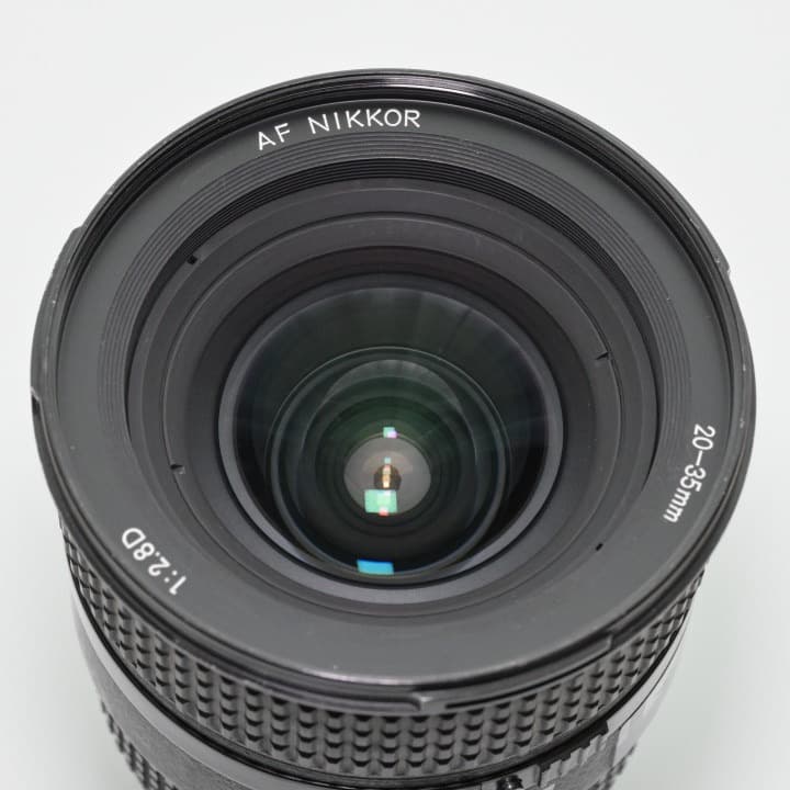 ニコン AF NIKKOR 20-35mm F2.8D
