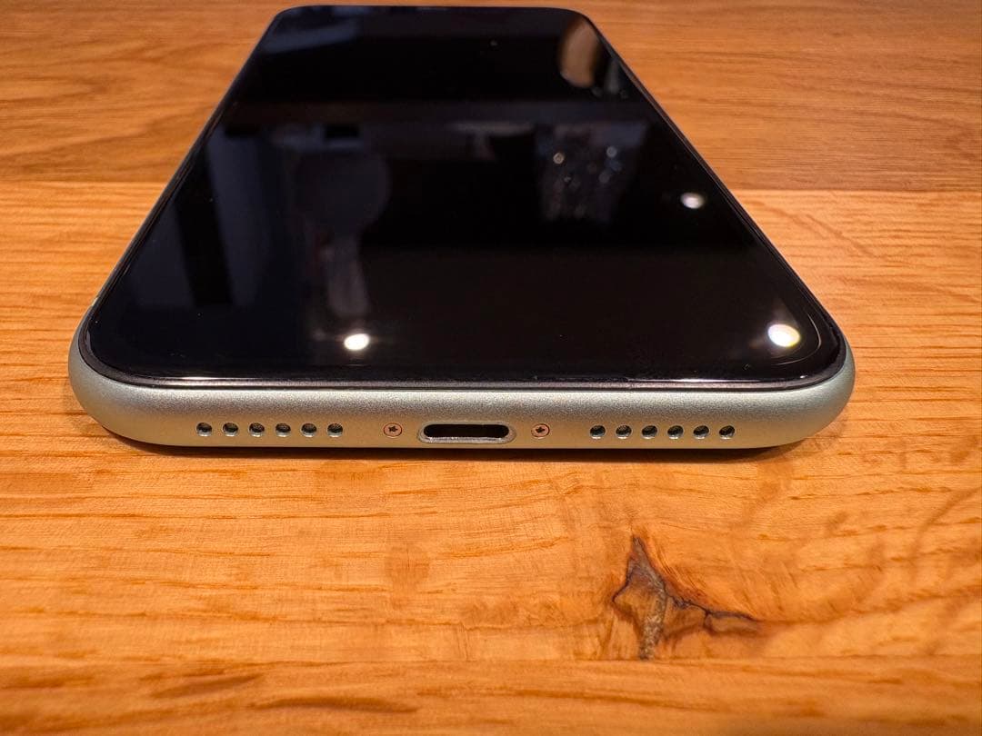 iPhone11 ミントグリーン 本体 128GB バッテリー82%