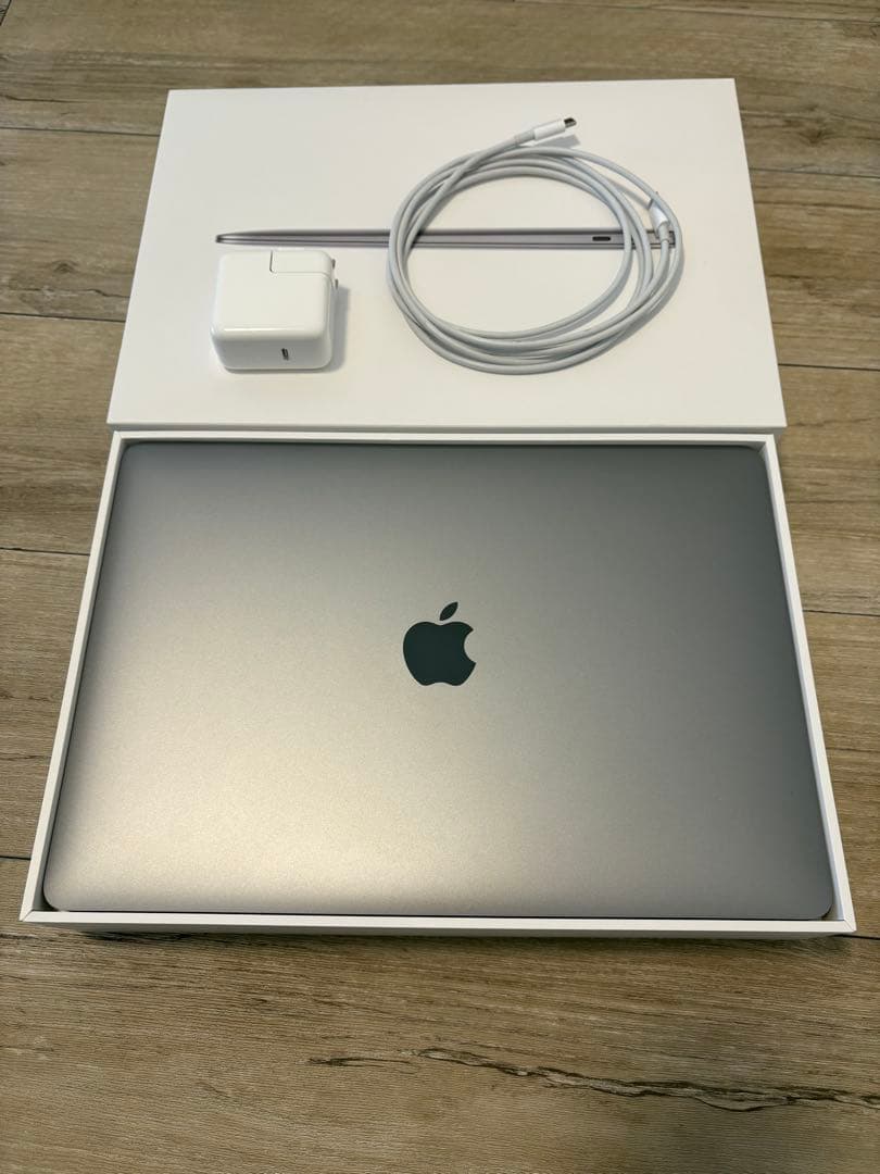 MacBook Air M1 美品
