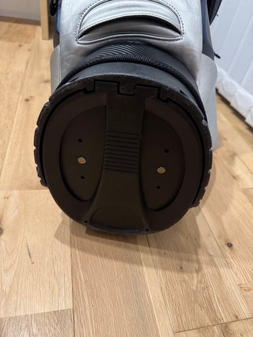 TaylorMade Q I10 キャディバッグ シルバー/ネイビー新品フード付