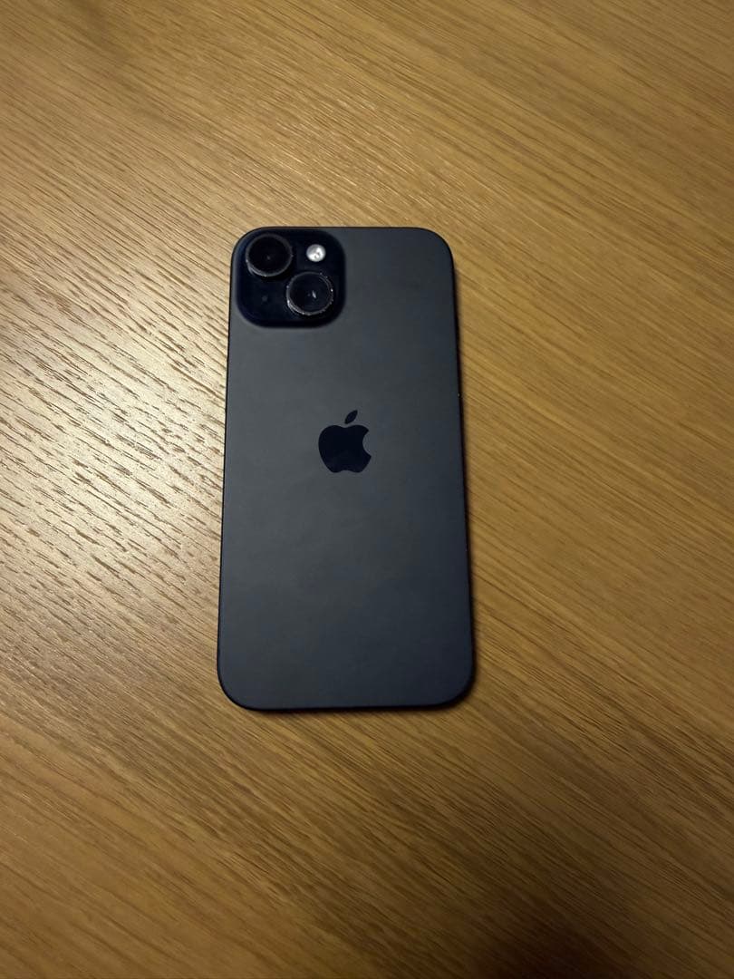 Apple iPhone 15ブラック 256GB