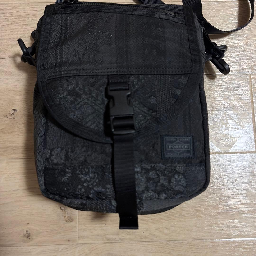 【美品】　PORTER ポーター ヴァーヴ ショルダーバッグ ペイズリー柄
