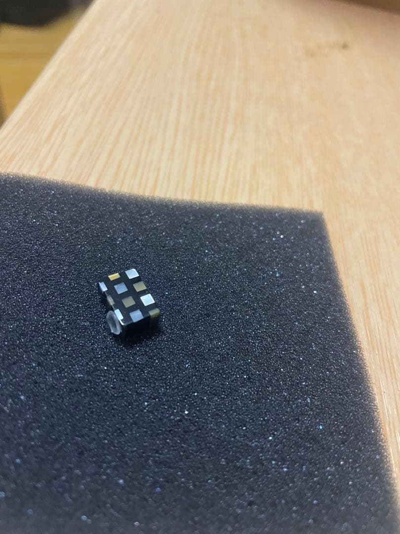 違い棚　ピアス　（片耳用）