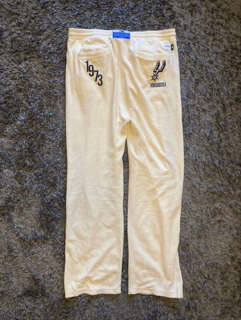 サンアントニオ・スパーズ WINDANDSEA ベロアセットアップ