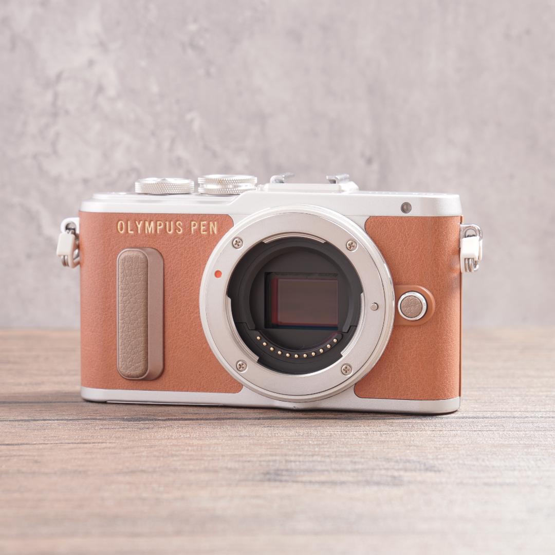 ショット数6029回で美品✨自撮り✨OLYMPUS PEN E-PL8　1093