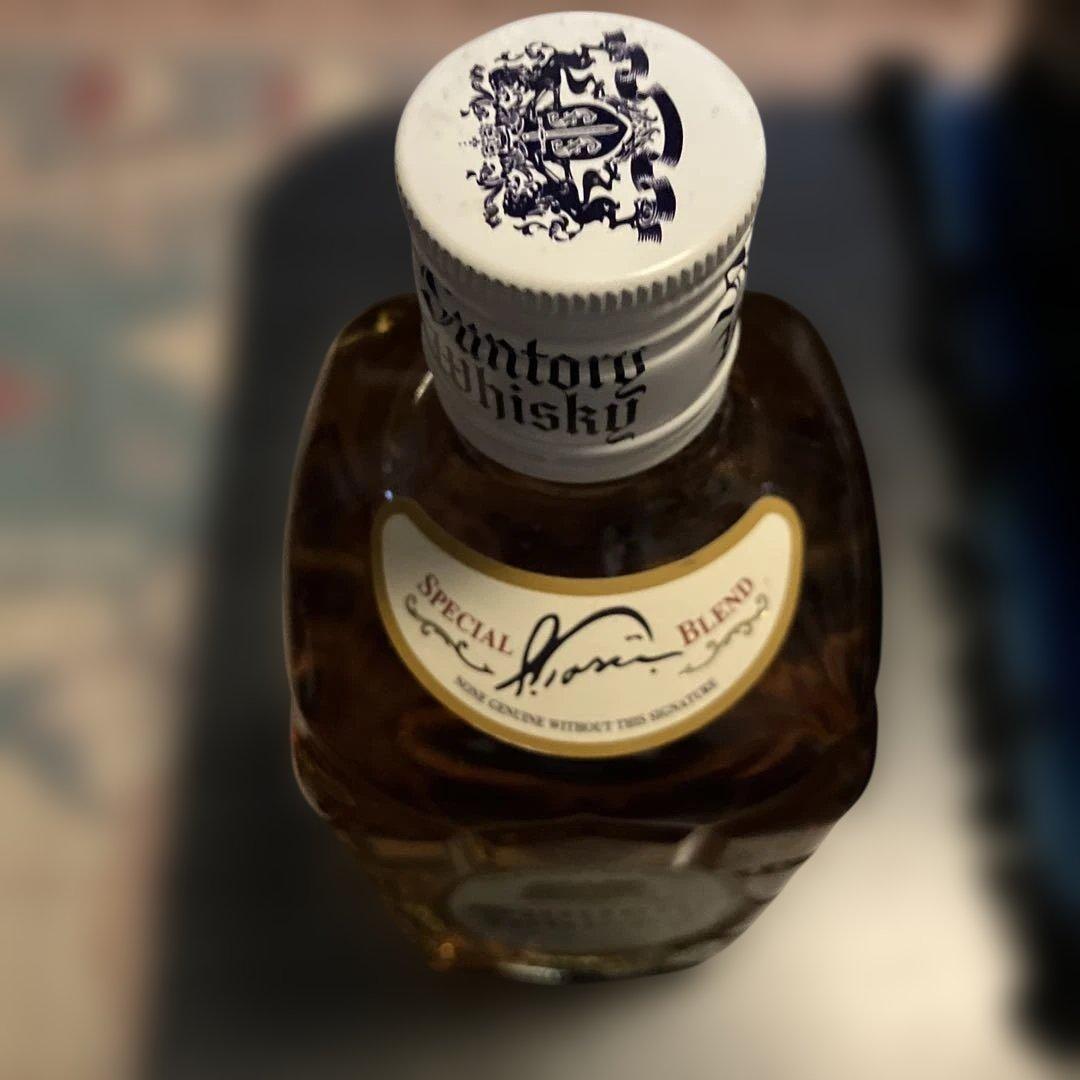 新品未開封　サントリーウイスキー角　白　淡麗辛口　700ml 送料込　古酒