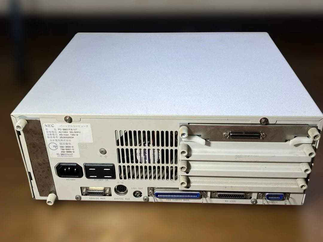 NEC PC-9801FA デスクトップPC