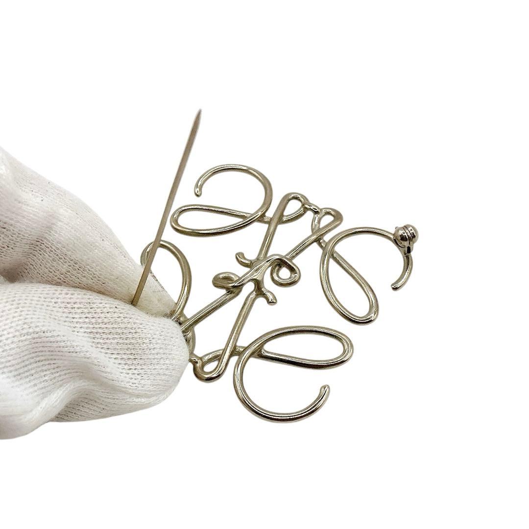 美品✨LOEWE ロエベ　アナグラム　ブローチ　シルバー　正規品　袋付き