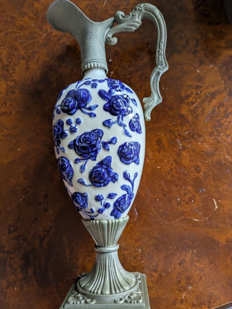 DRIOLI 陶器製エッチングボトル入りリキュール