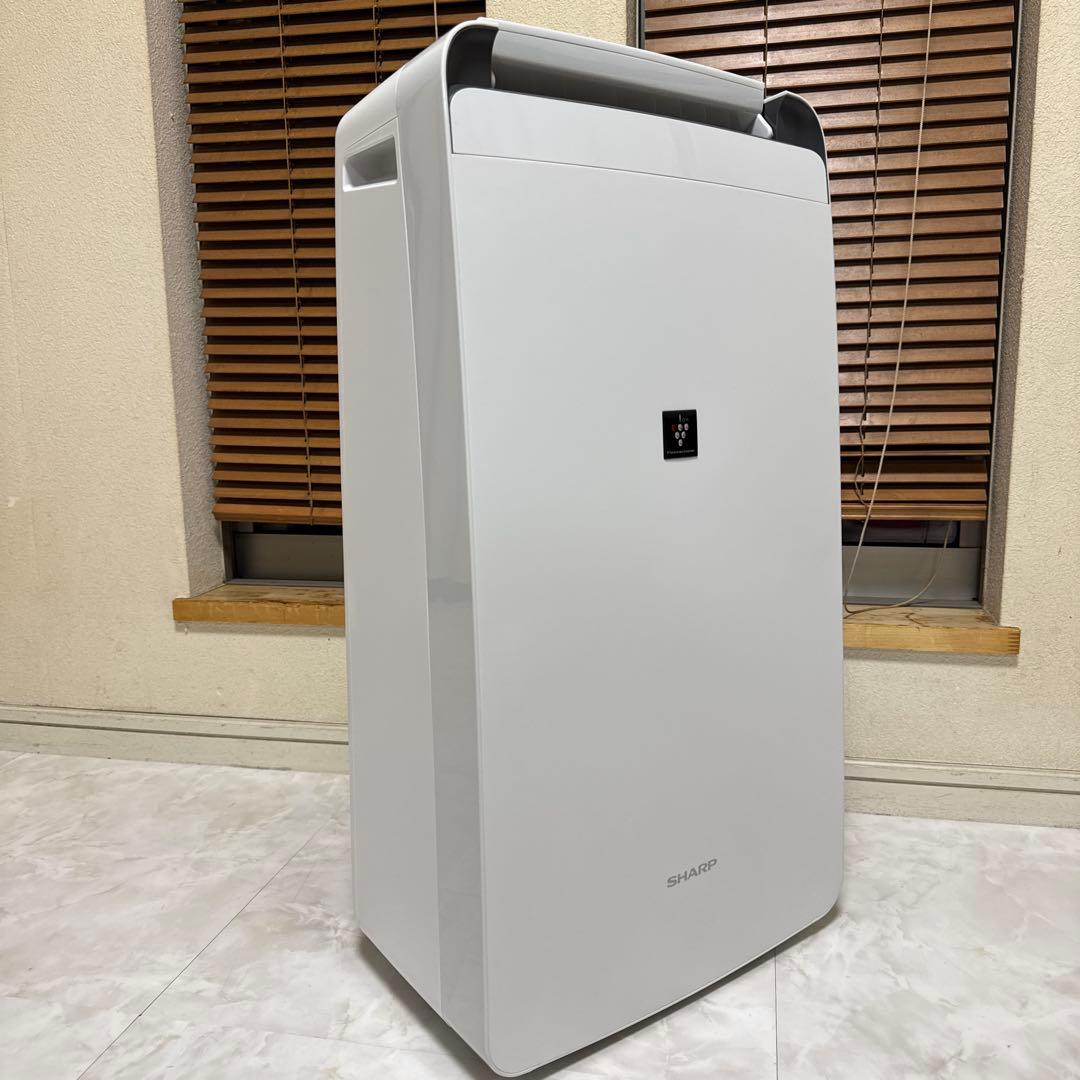 ほぼ未使用 SHARP 衣類乾燥除湿機 コンプレッサー方式 15畳/30畳