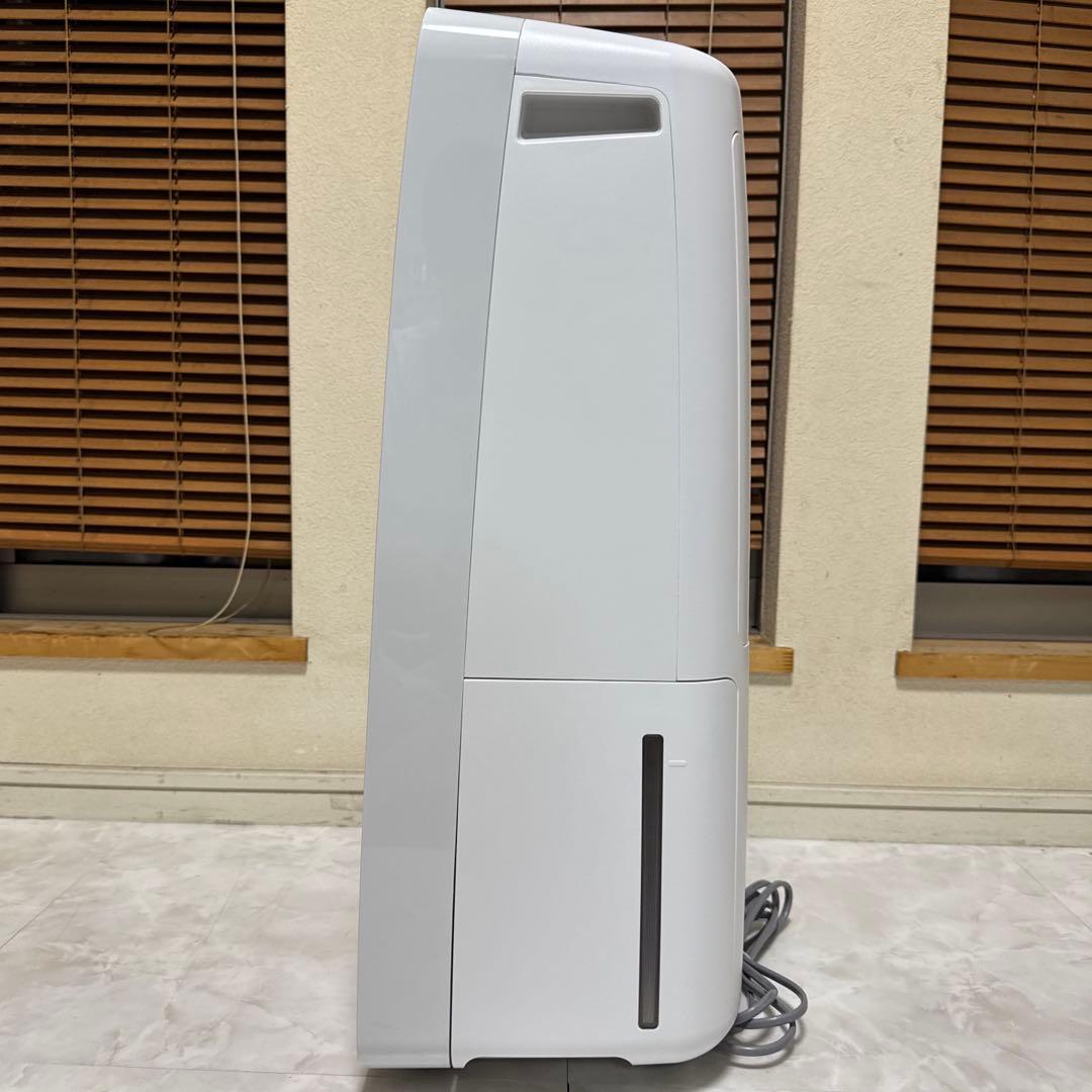 ほぼ未使用 SHARP 衣類乾燥除湿機 コンプレッサー方式 15畳/30畳