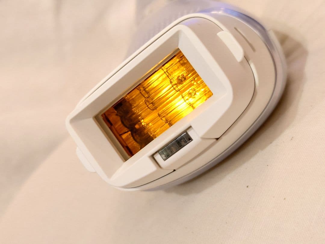 パナソニック 光エステ ES-CWP82-S　光美容器 光エステ