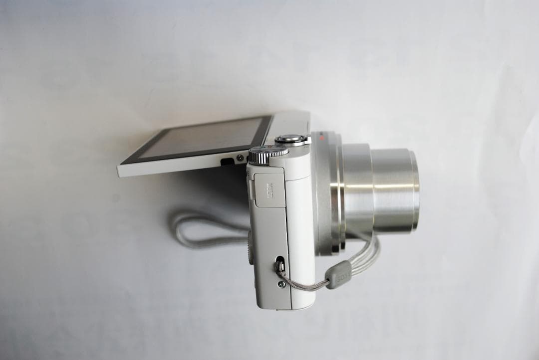 【美品】SONY コンパクトデジタルカメラ DSC-WX500 ホワイト