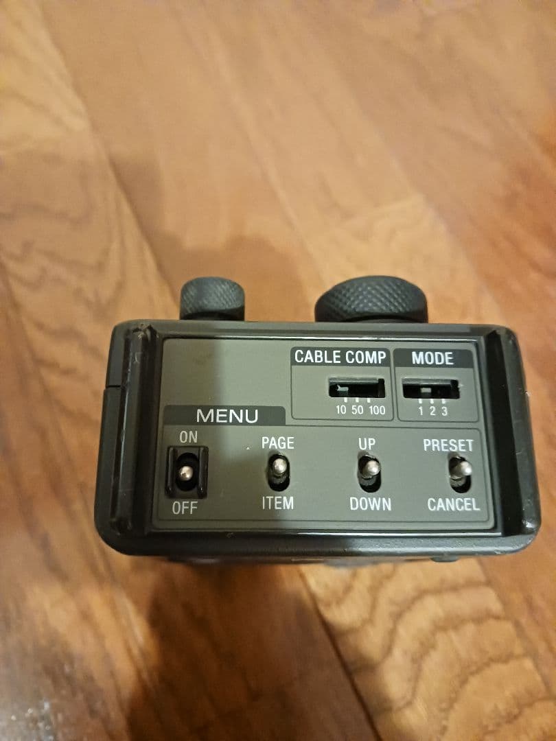 ソニー　Sony RM-P9 BVP、BVW、DVW リモコン