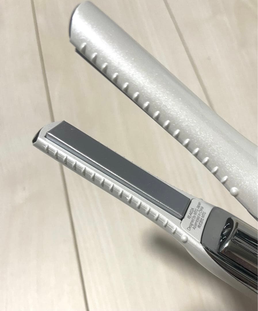 Refa リファ　ヘアアイロン　フィンガーアイロンST コードレス