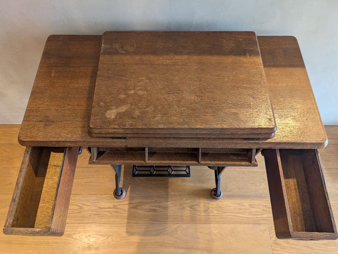 足踏みミシン / BROTHER / アンティーク