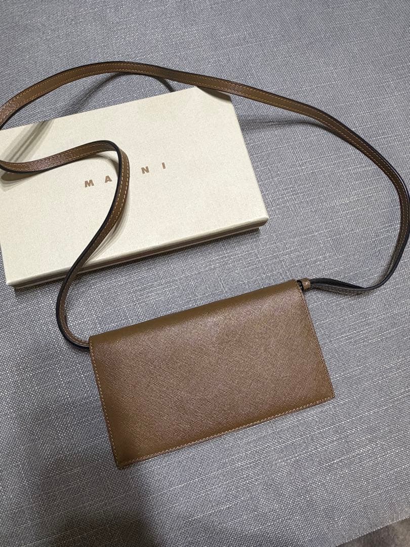 MARNI マルニ ショルダーウォレット 財布 ななめがけ バッグ 手袋セット