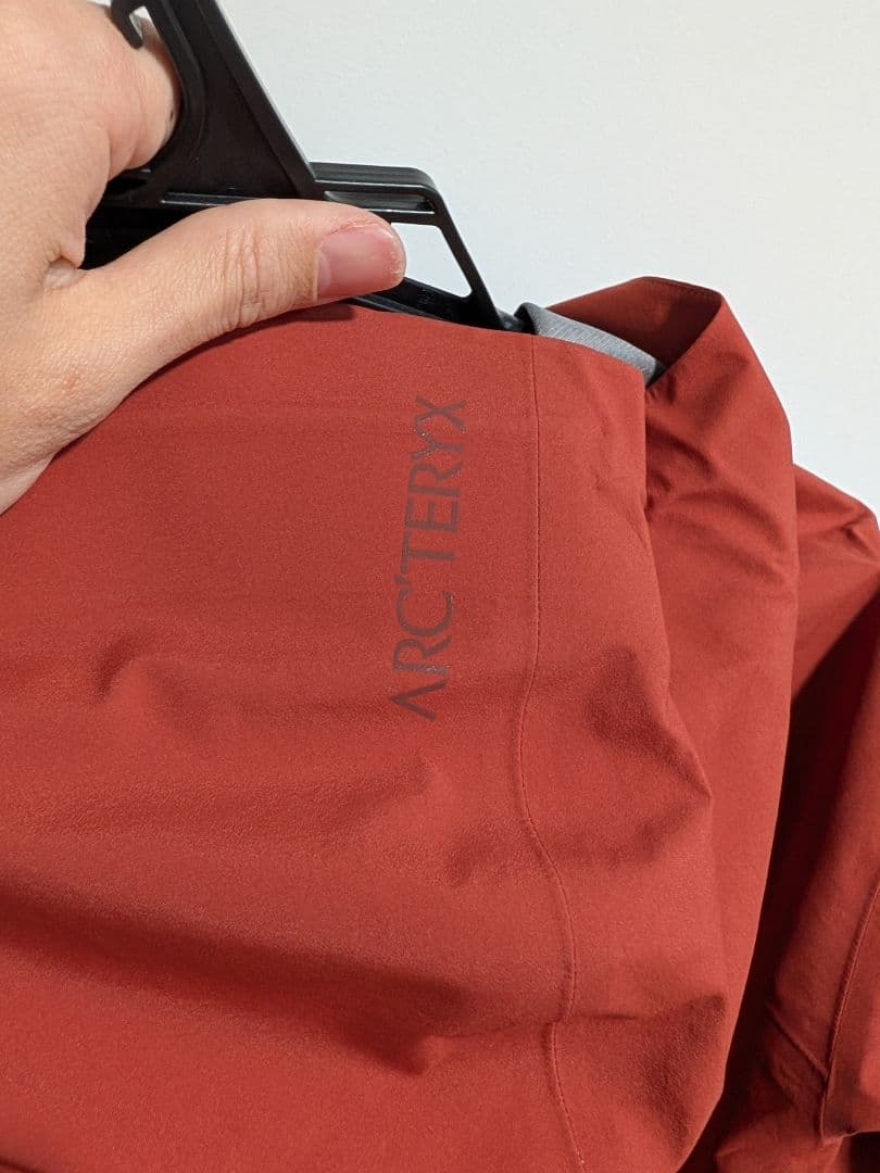 【新品未使用】アークテリクス　レイル ジャケット メンズ【レア】