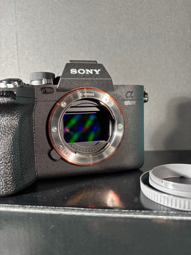 新品同様品　ILCE-7M4K シャッター数15回