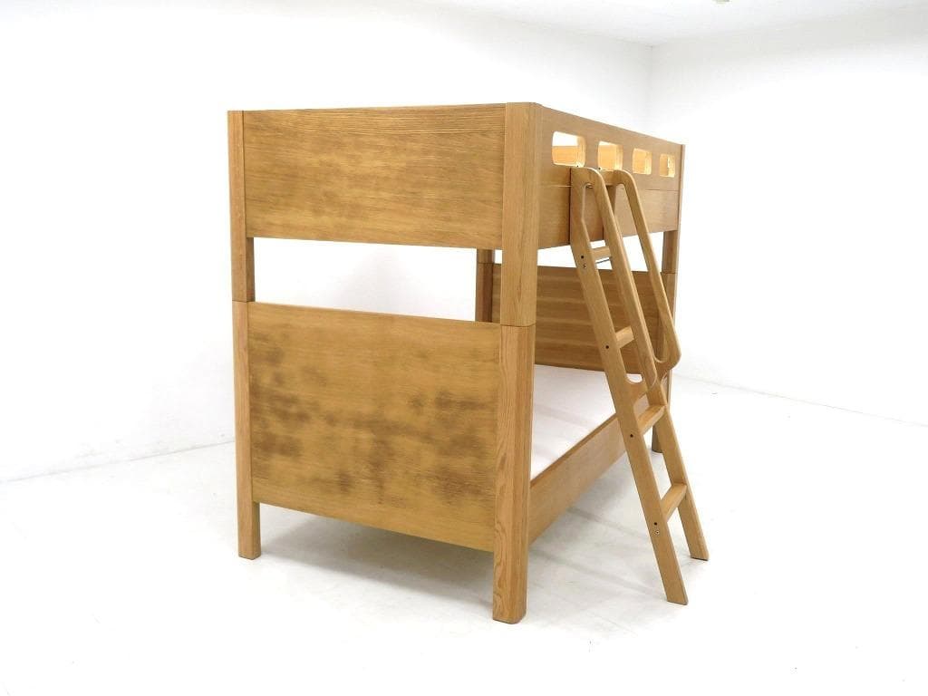 展示品　アクタス　ファズル　オーク材　ロフトベッド　2段ベッド　北欧　モダン
