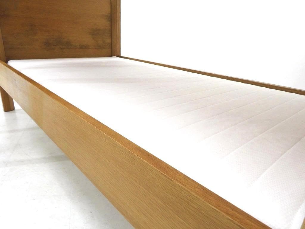 展示品　アクタス　ファズル　オーク材　ロフトベッド　2段ベッド　北欧　モダン