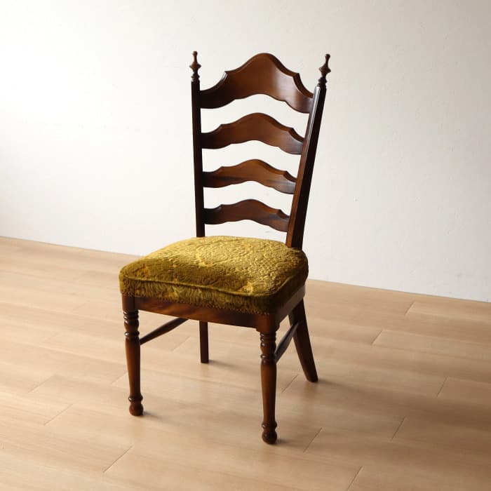 ヴィンテージ カリモク ダイニングチェア レトロ ベロア 鋲打