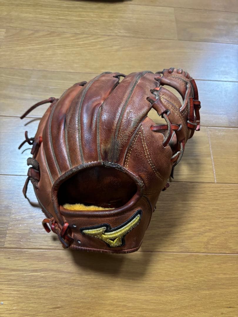 ミズノプロ　硬式用グローブ 坂本型　内野手用