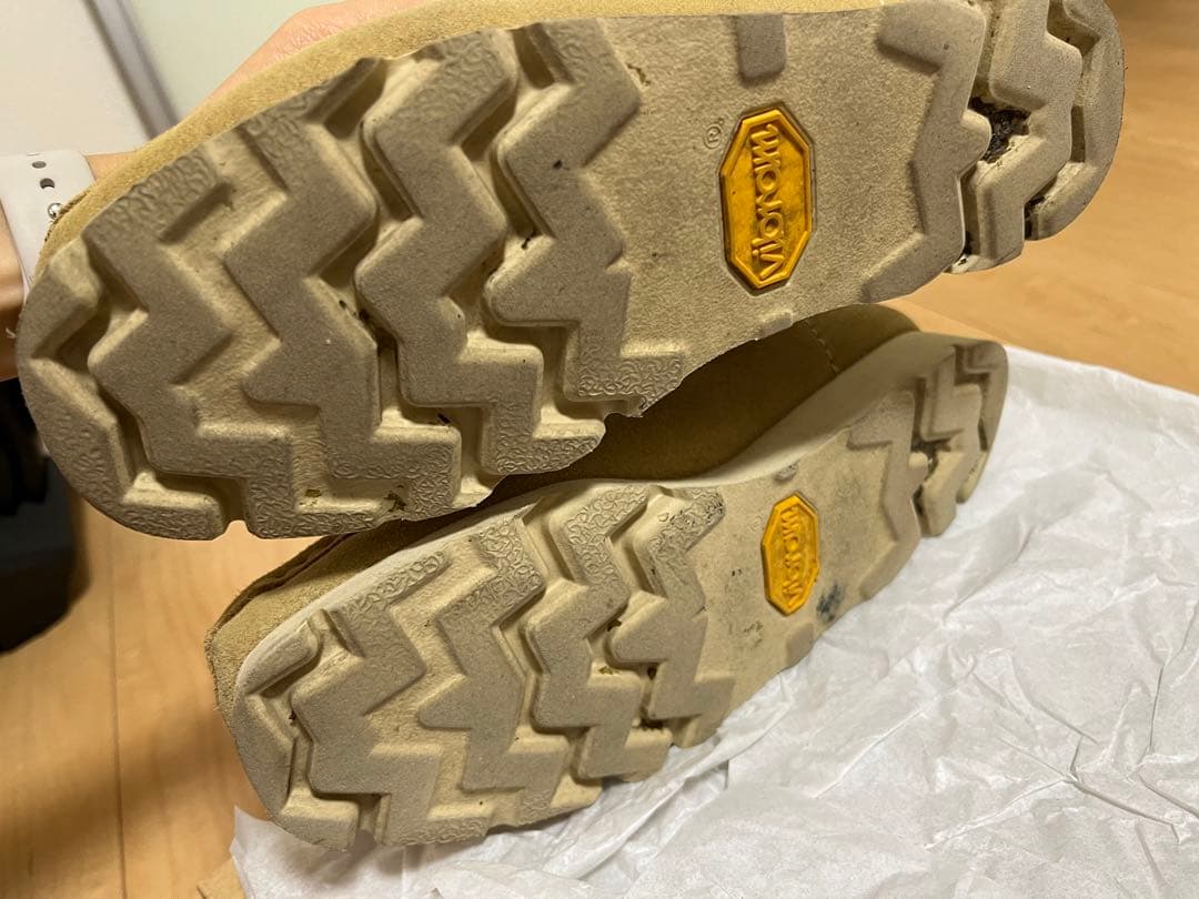 クラークス　ワラビーゴアテックス25センチ