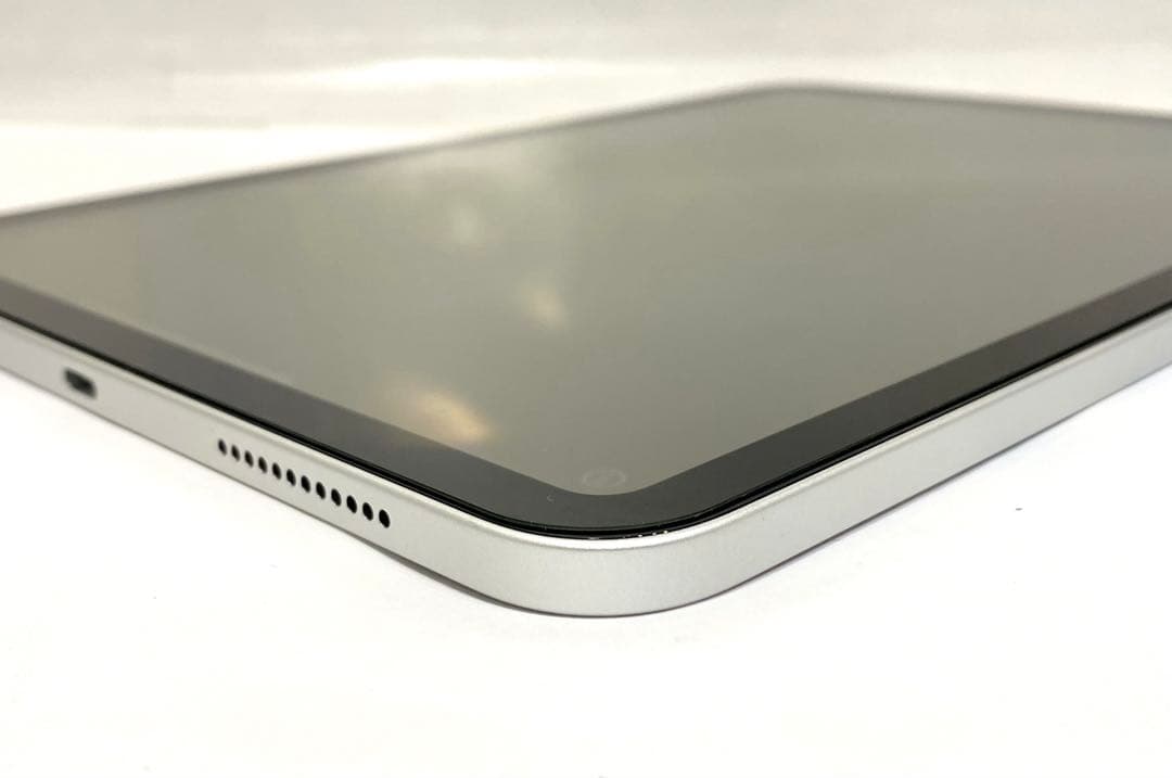 iPad A16 128GB シルバー Wi-Fiモデル バッテリー100％