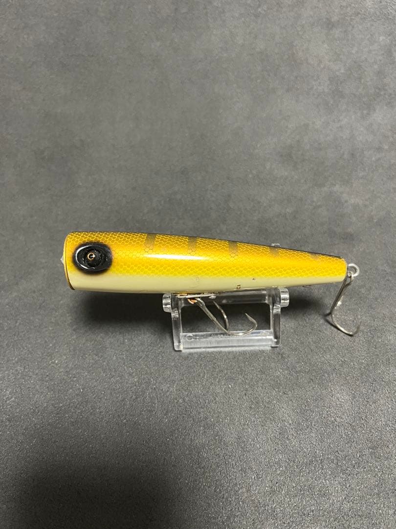 ニンナ　モハべ